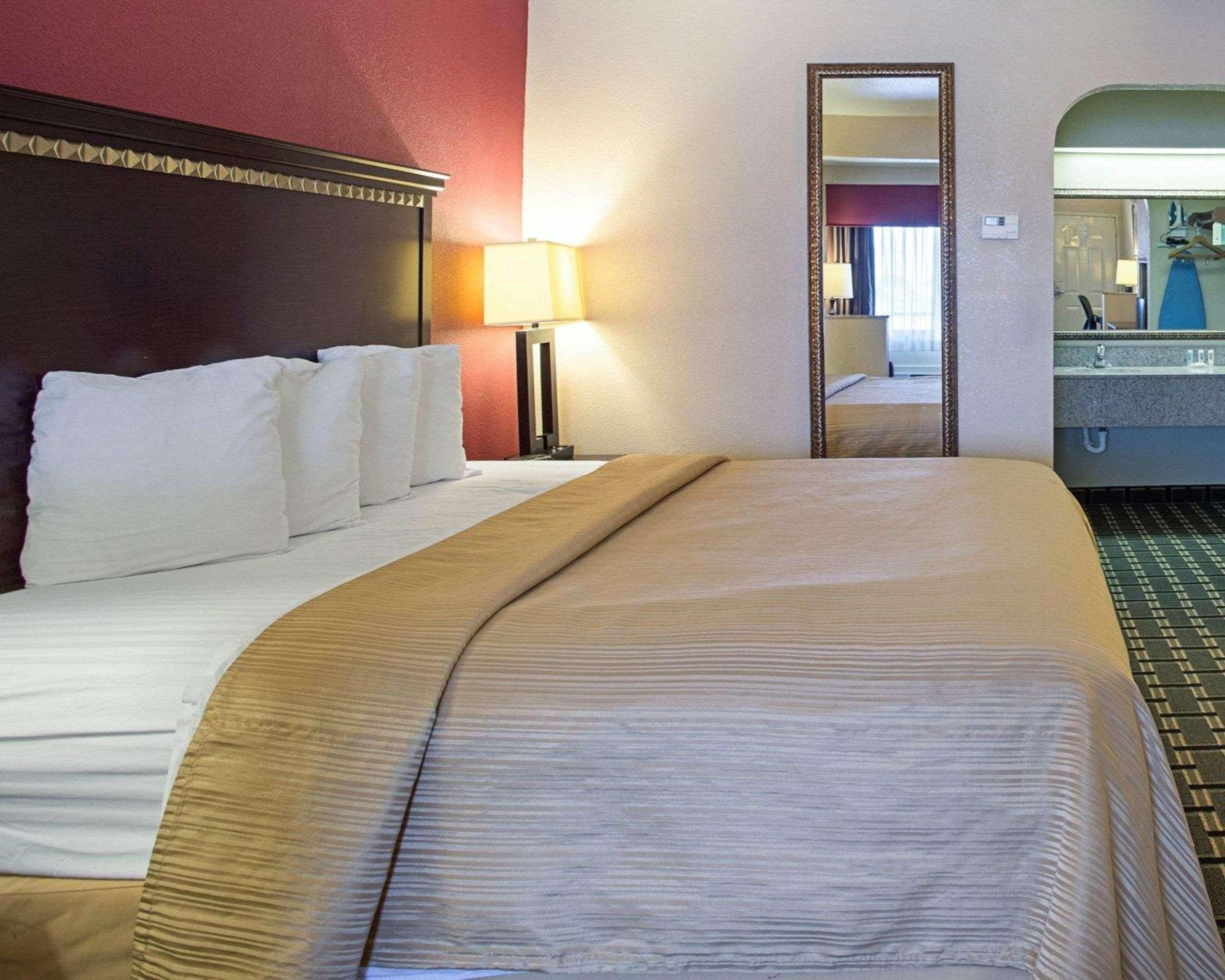 Quality Inn Southaven - Memphis South Eksteriør billede